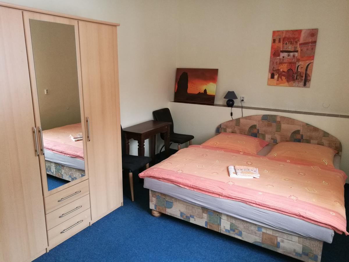 Penzion U Krtka Kraslice Extérieur photo