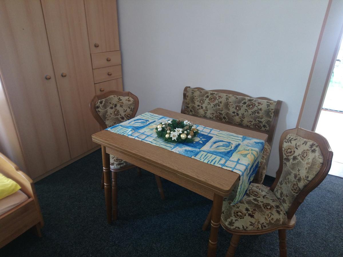 Penzion U Krtka Kraslice Extérieur photo